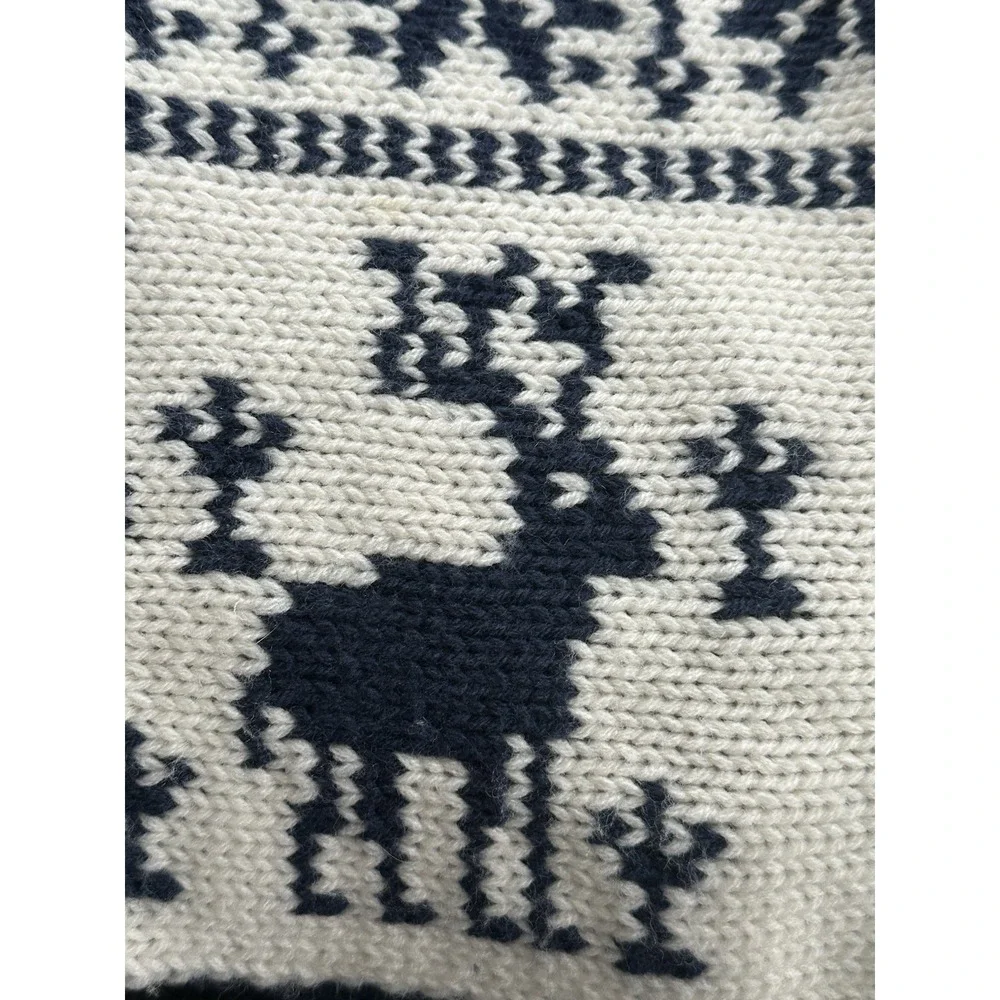 Modena Nordic Knit Hooded Snood‎ Scarf Reindeer Fair Isle Cream Navy
